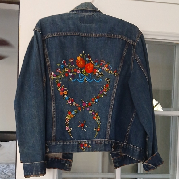 Levi's Dark Blue Denim Jacket Colorful Hand Embroidery Big E Late 1960s - Picture 5 of 9
